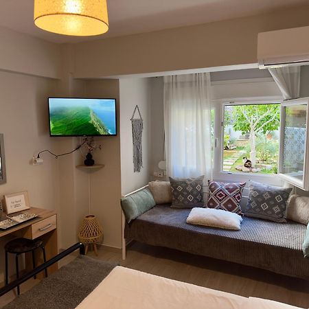 Νόστος Στο Κέντρο Των Ιωαννίνων Appartement Ioannina Buitenkant foto