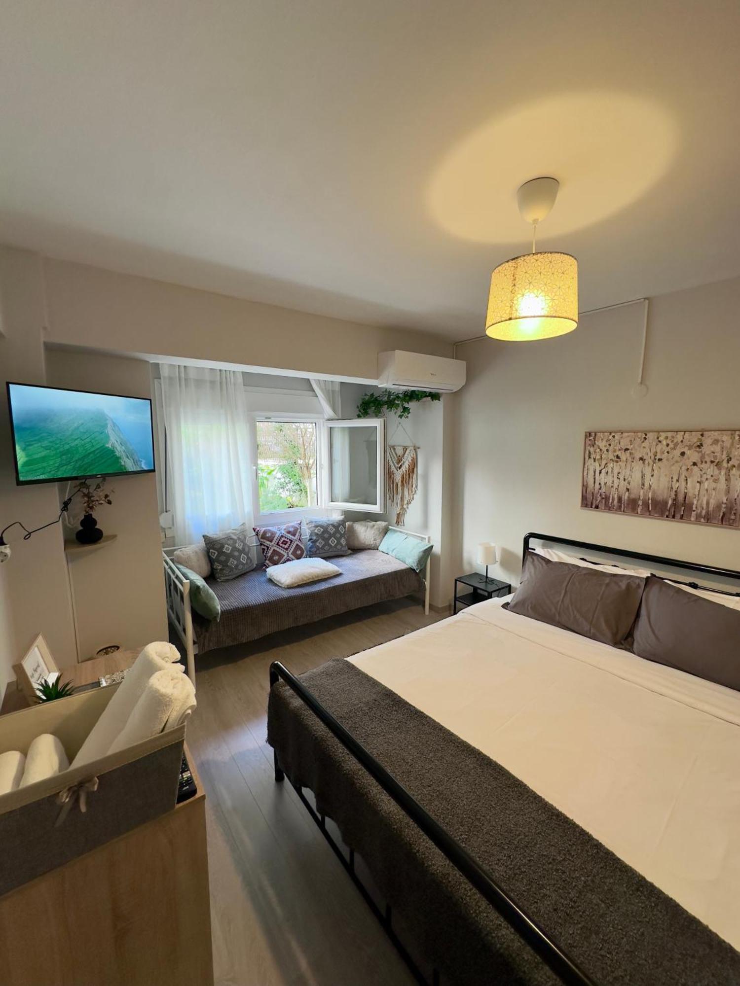 Νόστος Στο Κέντρο Των Ιωαννίνων Appartement Ioannina Buitenkant foto