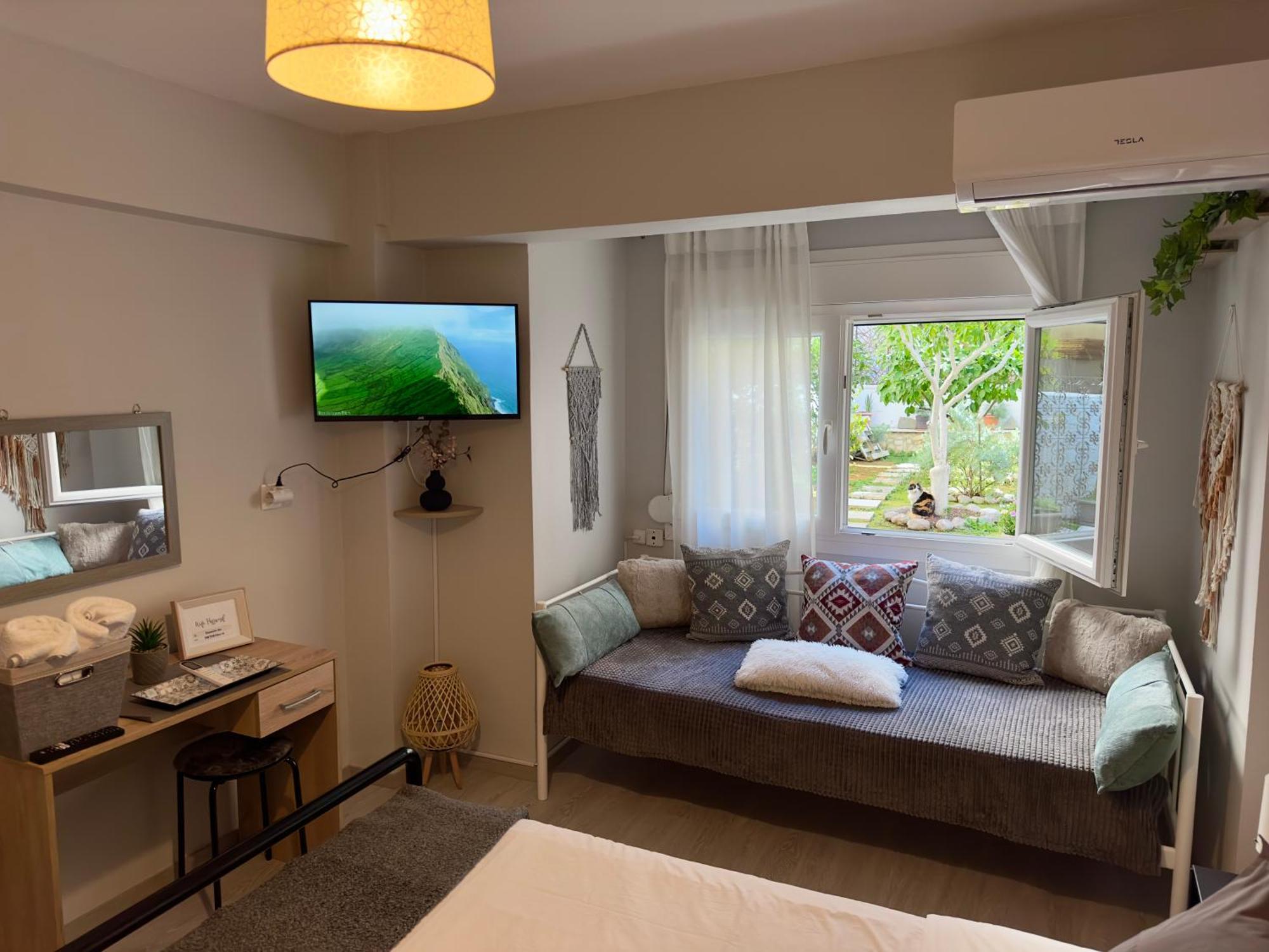 Νόστος Στο Κέντρο Των Ιωαννίνων Appartement Ioannina Buitenkant foto